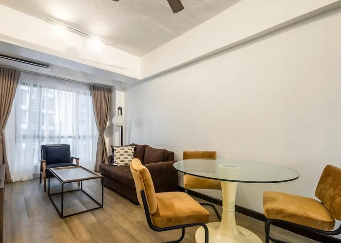 Cozy 1br Near St Lukes Bgc In Forbeswood Heights Manila