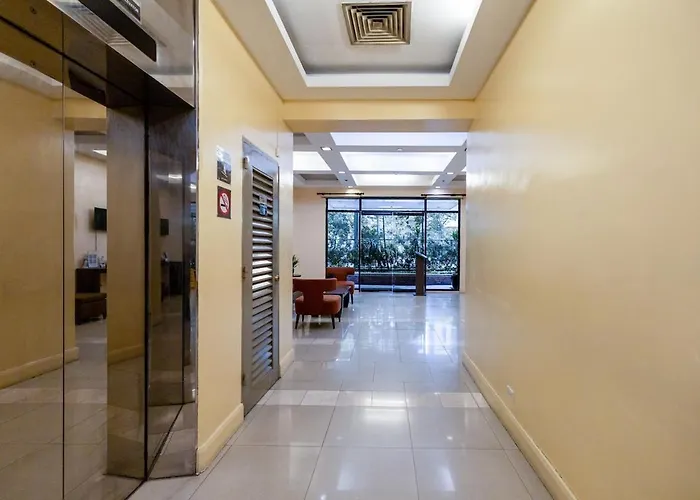 Cozy 1br Near St Lukes Bgc In Forbeswood Heights * Manila