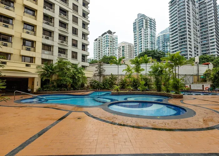 Apartment Cozy 1br Near St Lukes Bgc In Forbeswood Heights Manila