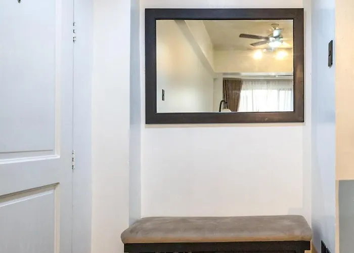 Cozy 1br Near St Lukes Bgc In Forbeswood Heights Apartment Manila