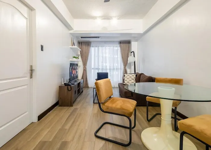 Cozy 1br Near St Lukes Bgc In Forbeswood Heights Apartment *