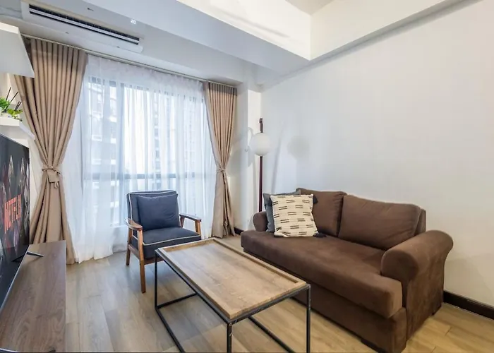 Apartment Cozy 1br Near St Lukes Bgc In Forbeswood Heights Manila