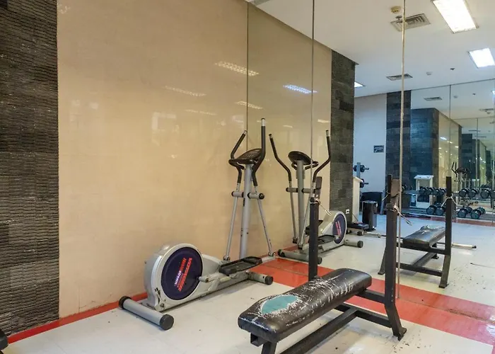 Apartment Cozy 1br Near St Lukes Bgc In Forbeswood Heights *