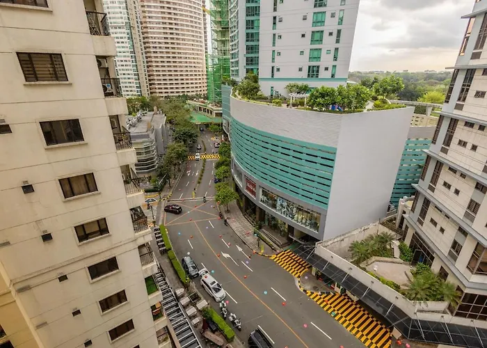 Cozy 1br Near St Lukes Bgc In Forbeswood Heights